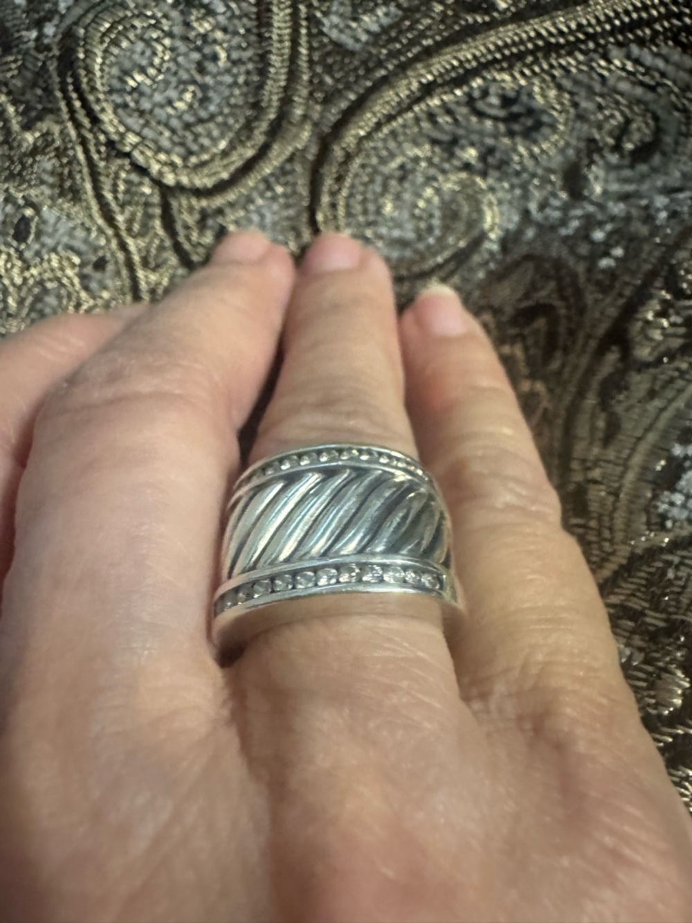 David Yurman Cable cigar, Diamond ring
5.5 gorgeous - Picture 4 of 8